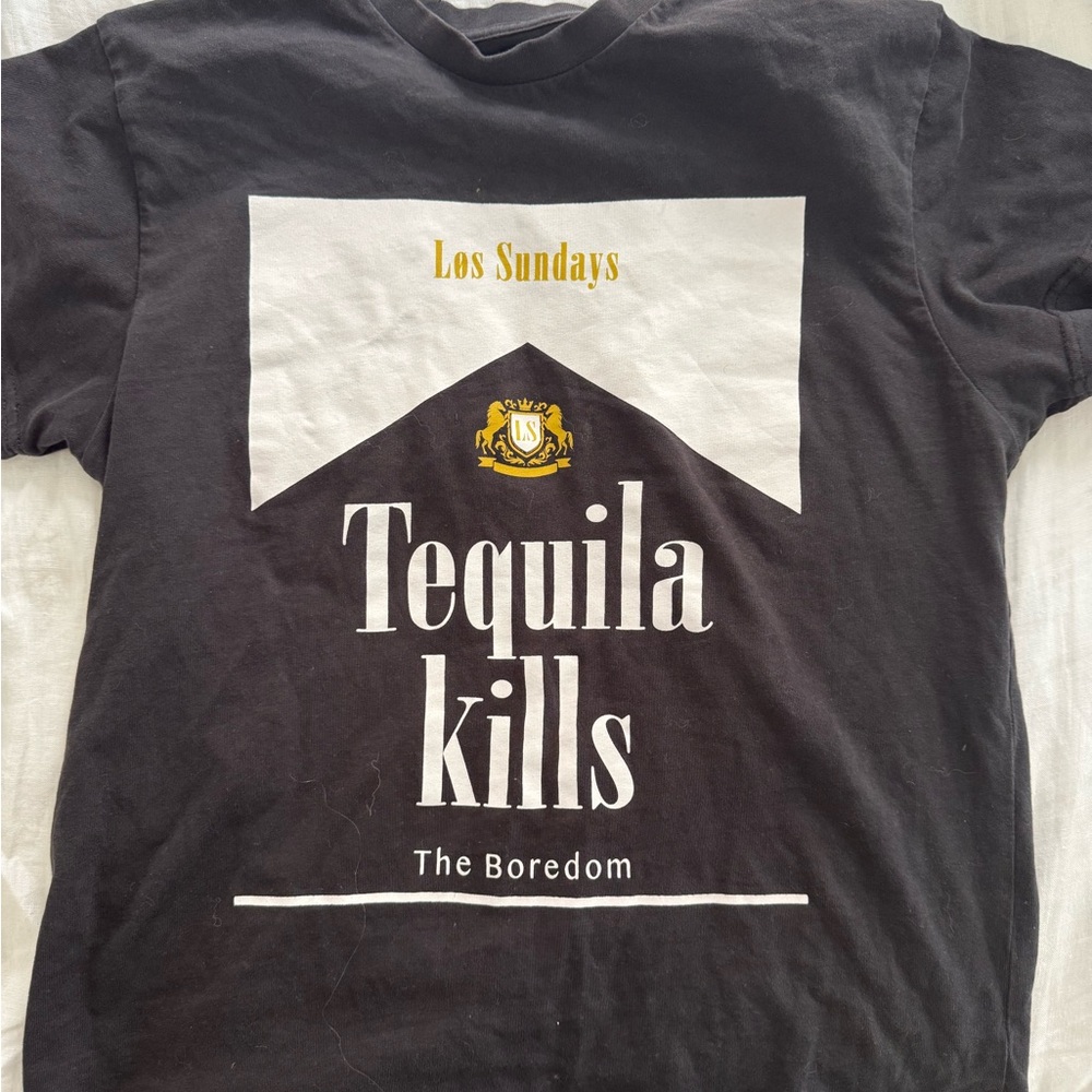 Los Sundays iconic Black and White Graphic “Tequila Kills” T size S